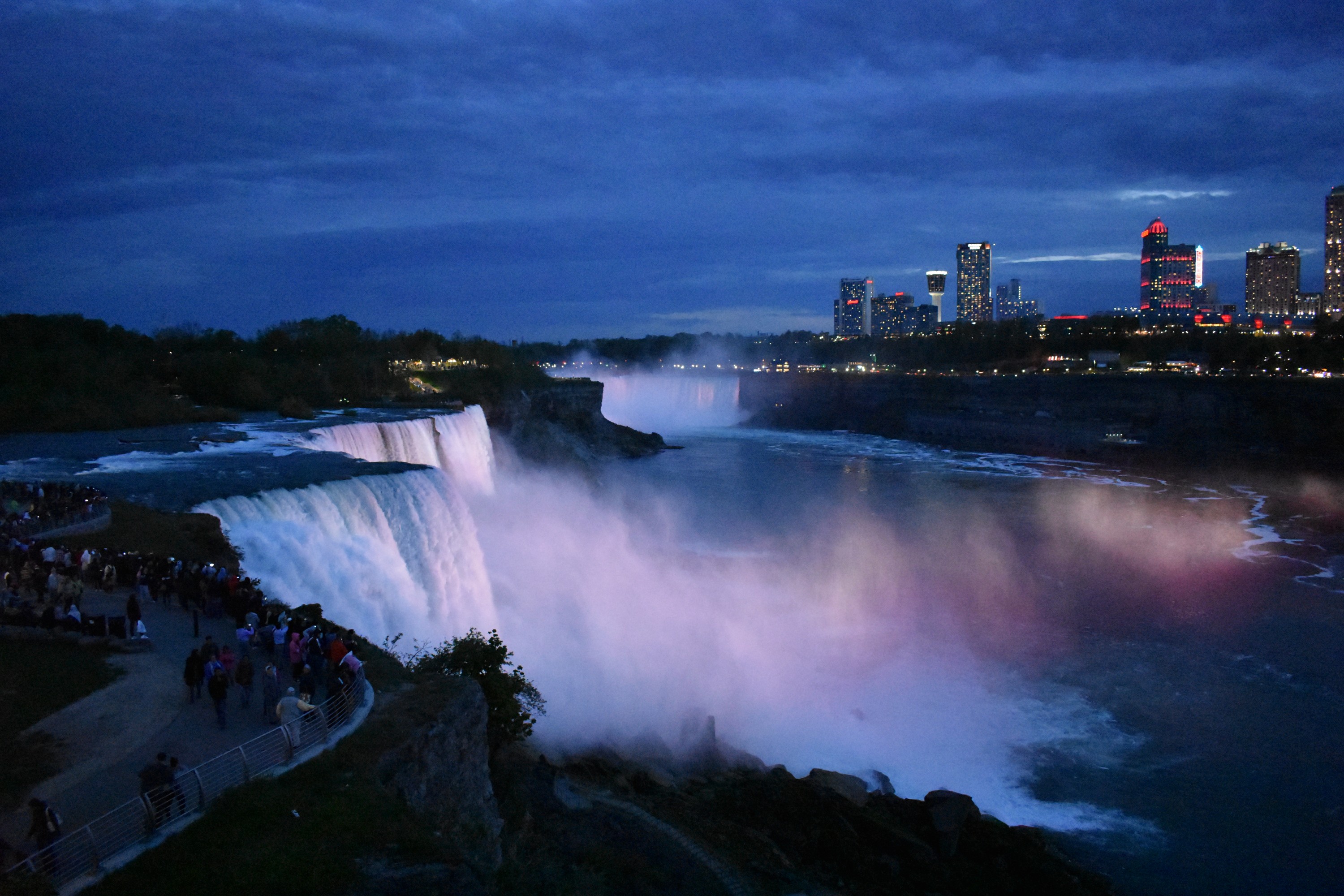 Niagara-Falls-12.jpg