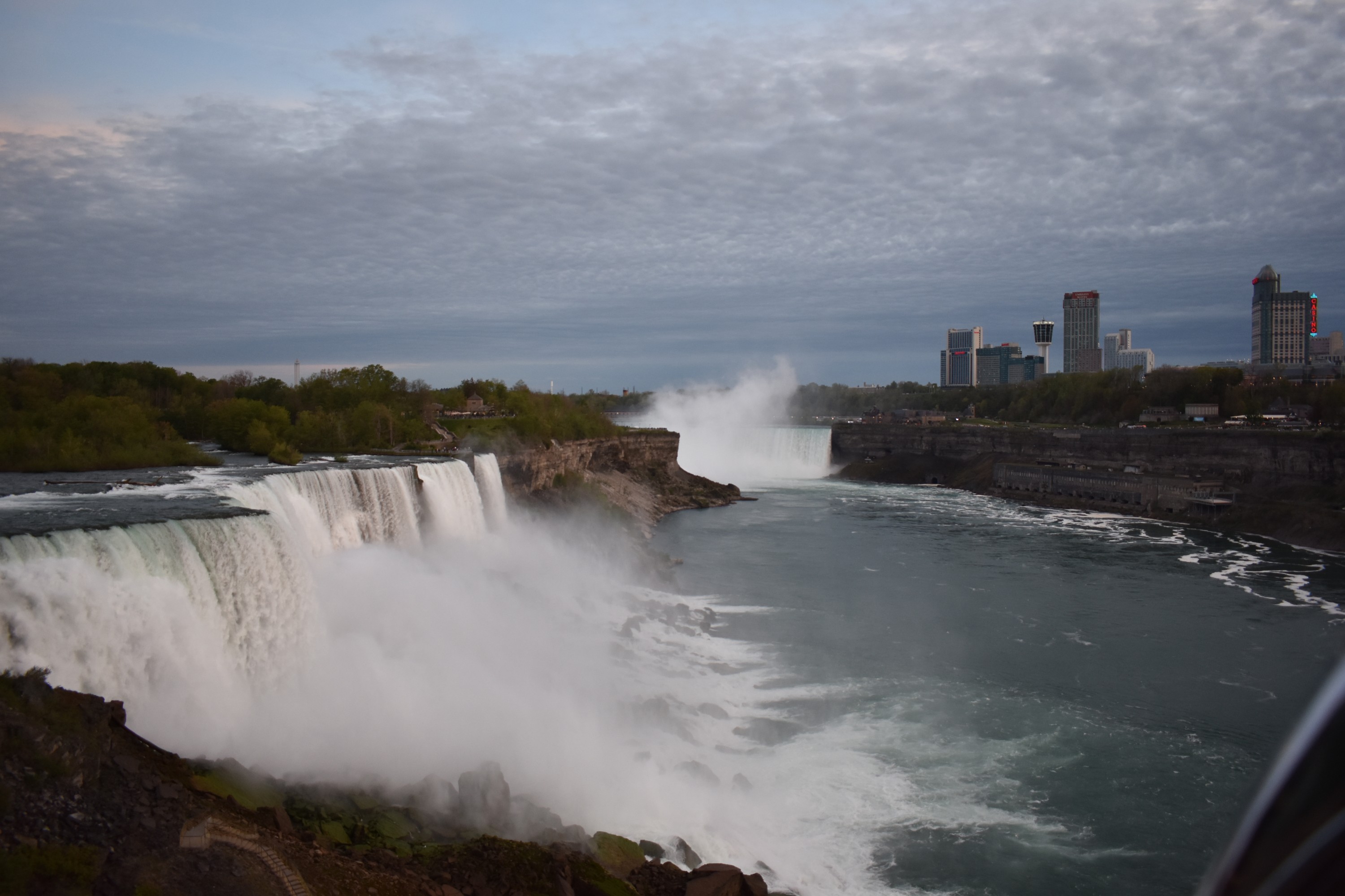 Niagara-Falls-8.jpg